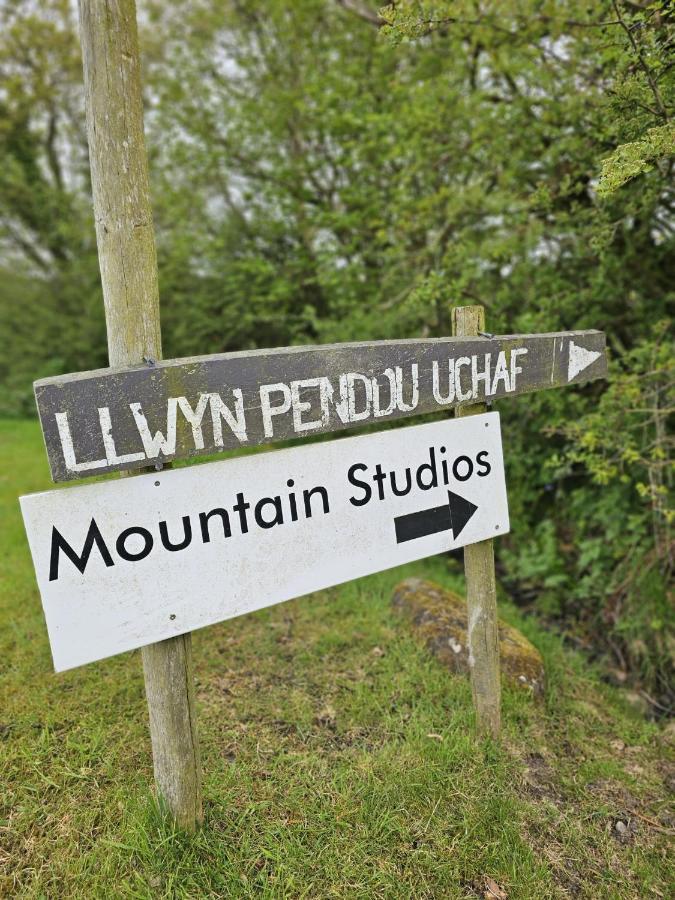 Beudy Bach And Beudy Mawr Mountainstudios Bangor (Gwynedd) Exterior foto